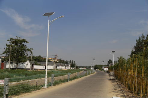 節能環保的太陽能LED路燈