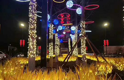協調環境結構，打造獨特夜景-明思維照明