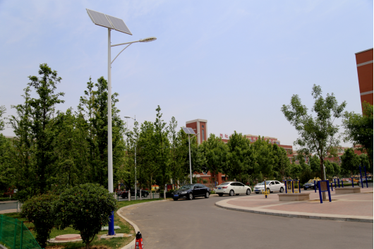 太陽能led路燈價格與質量哪個更重要
