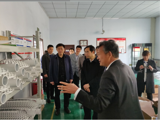 山東理工大學呂書記一行到山東光電公司考察