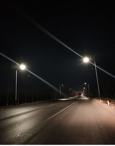臨淄區張皇路物聯網太陽能路燈正式亮燈