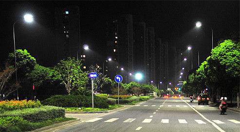 led路燈夜間