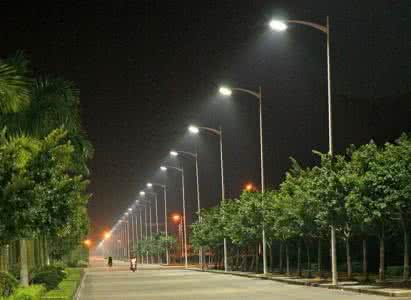 led路燈安裝高度